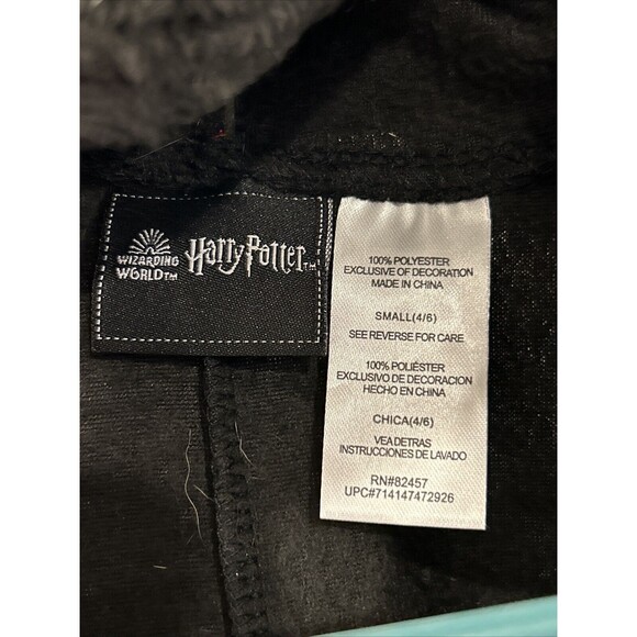 Harry Potter Gryffindor Fleece One Piece Pajamas Costume PJs S 4/6 Halloween - Picture 3 of 6